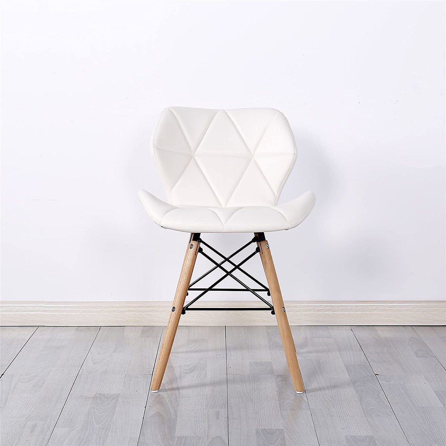 Leather chair 38 x 48 cm