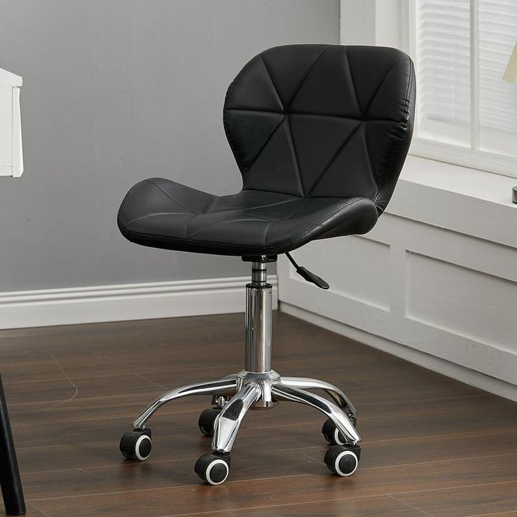 Desk chair 48 x 36 cm