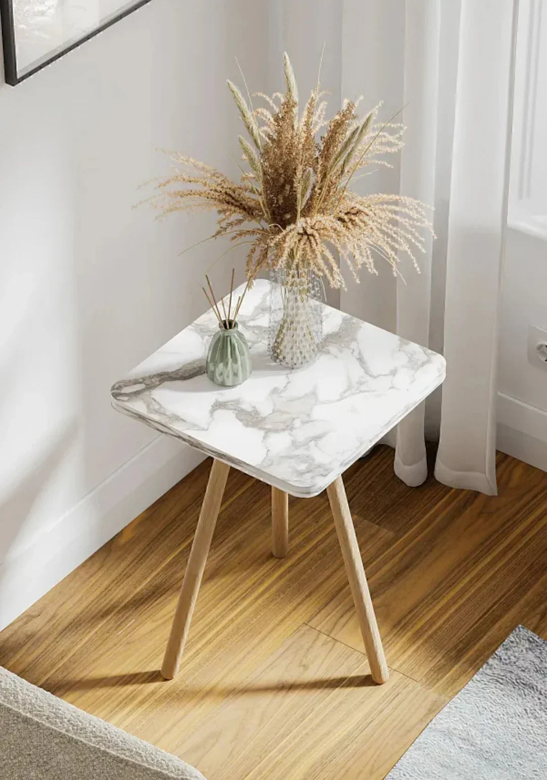 White - square side table - Cataloug