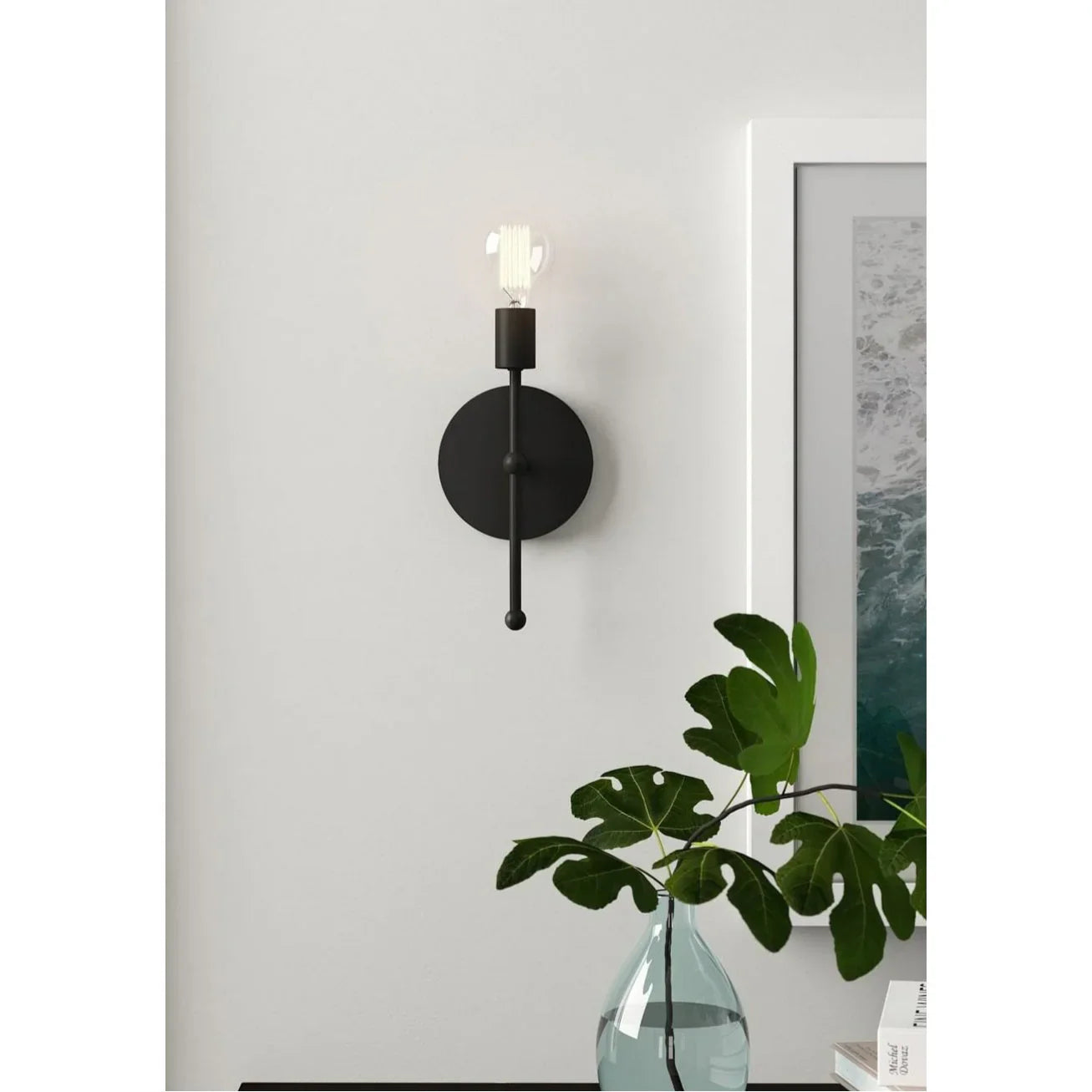Wall light - Black - 12x25 cm - Cataloug