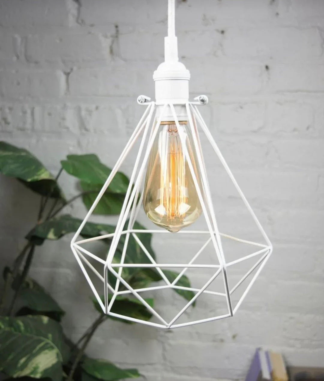 Ceiling lamp - White - 25x25 cm - Cataloug