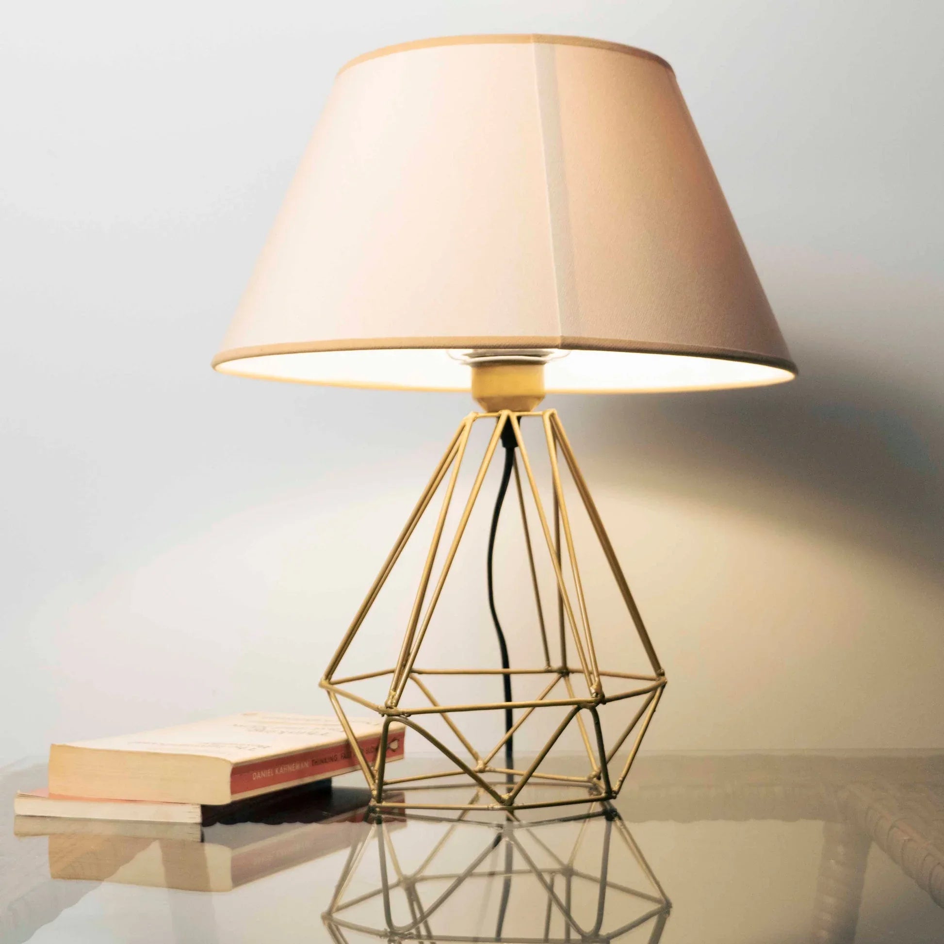 Table lamp - Gold - 30x45 cm - Cataloug