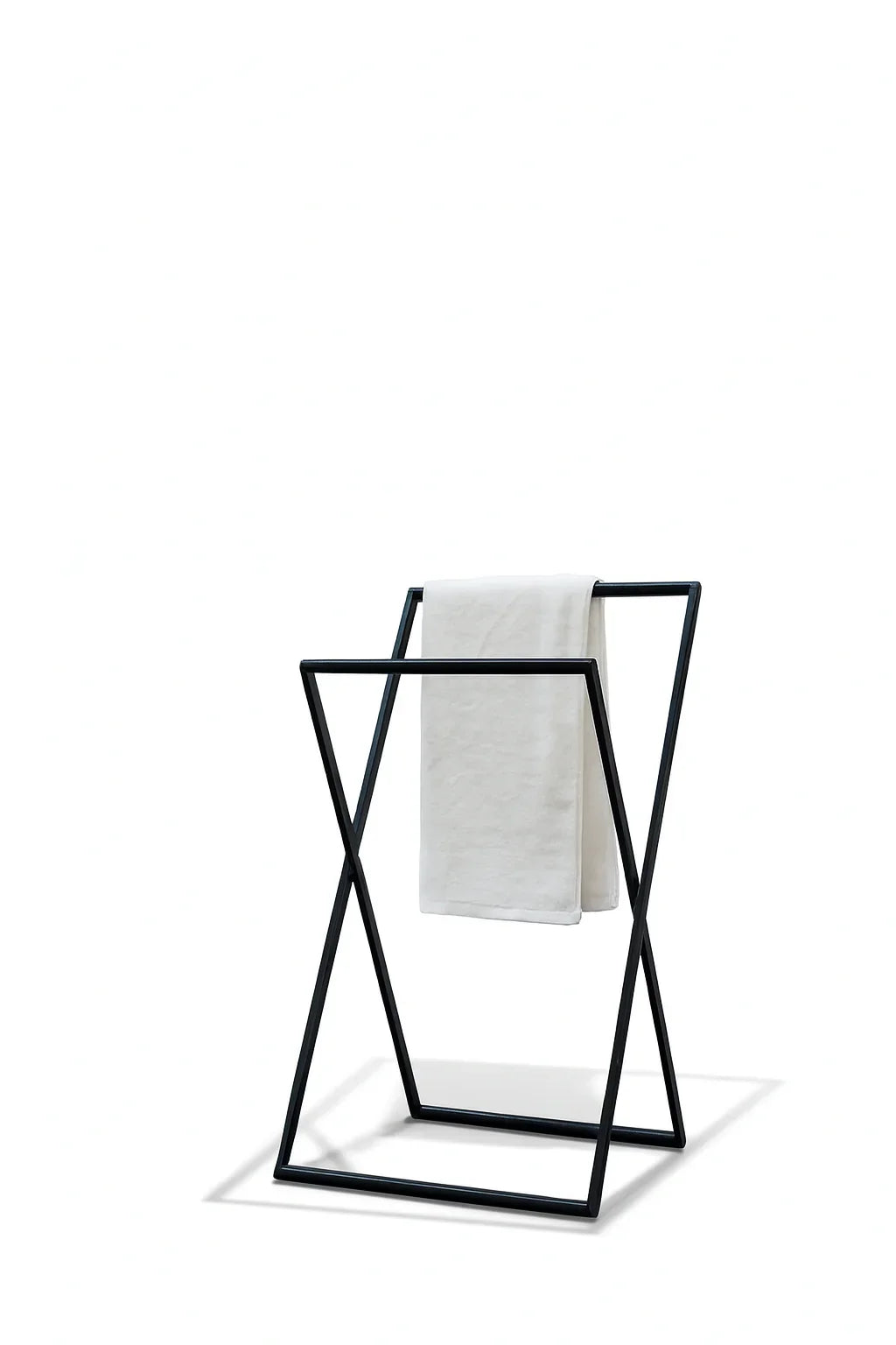 Towel Holder - Steel - Black - 60x40x25 cm - Cataloug