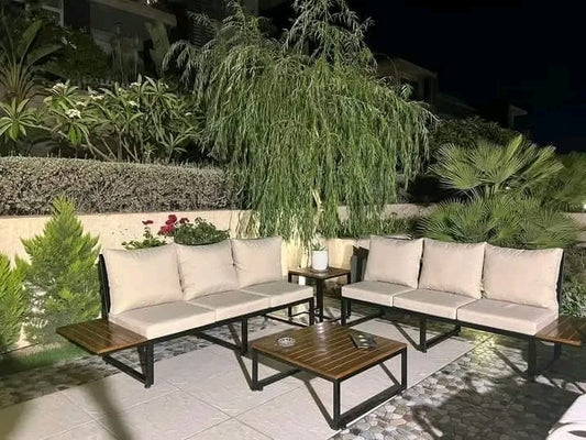 Outdoor Set - 4 Pieces - Black & White