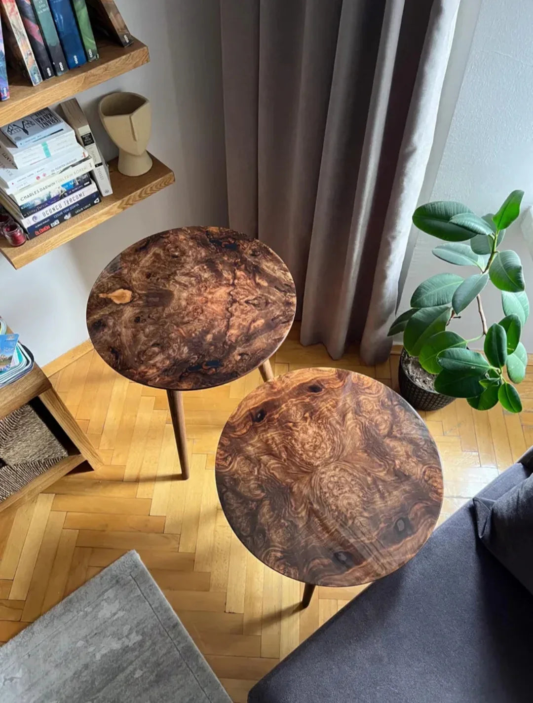 Brown - table set - Cataloug