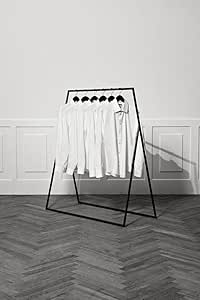Clothes Hanger - Steel - Black - 31 x 36 x 55 cm