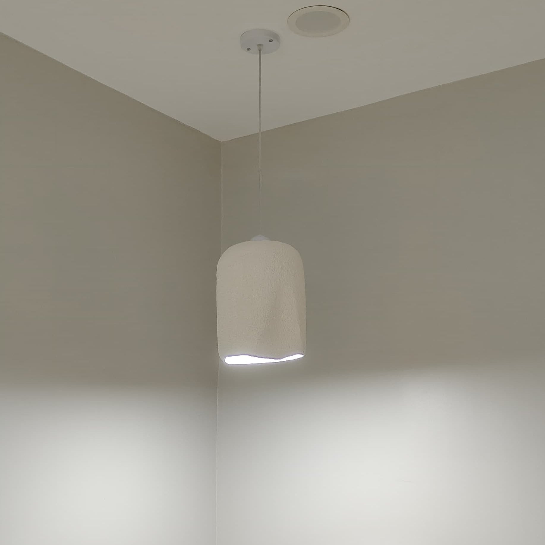 Chandeliar - Fiber Glass - Off White - 20x30 cm