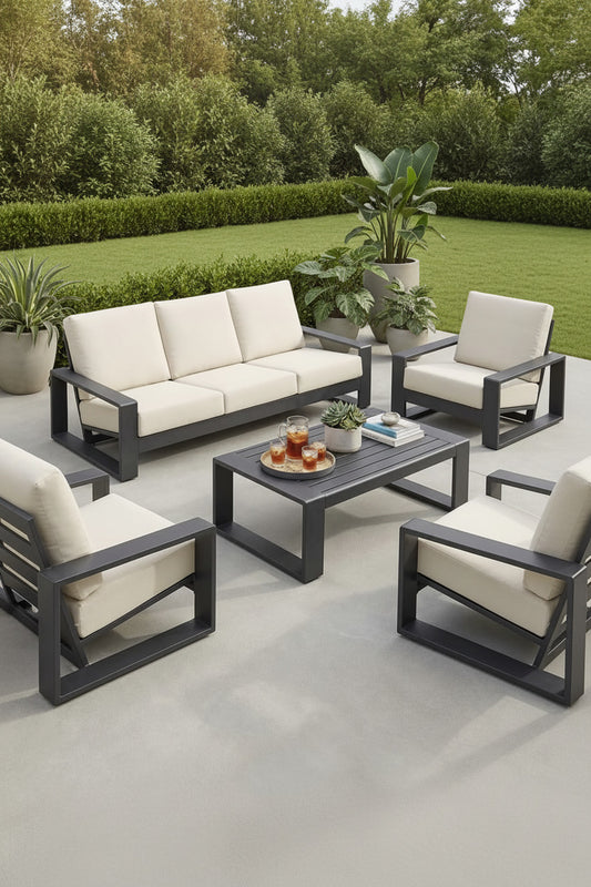 Outdoor Set - 5 Pieces - Black & White