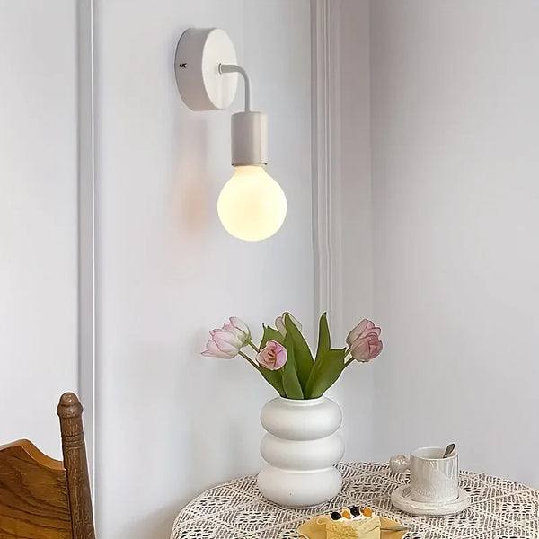 Wall Lamp - Metal - White - 15×5×15 cm
