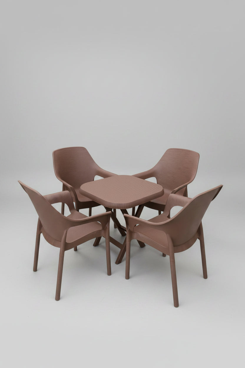 Outdoor set: 4 chairs + table - Plastic - Beige