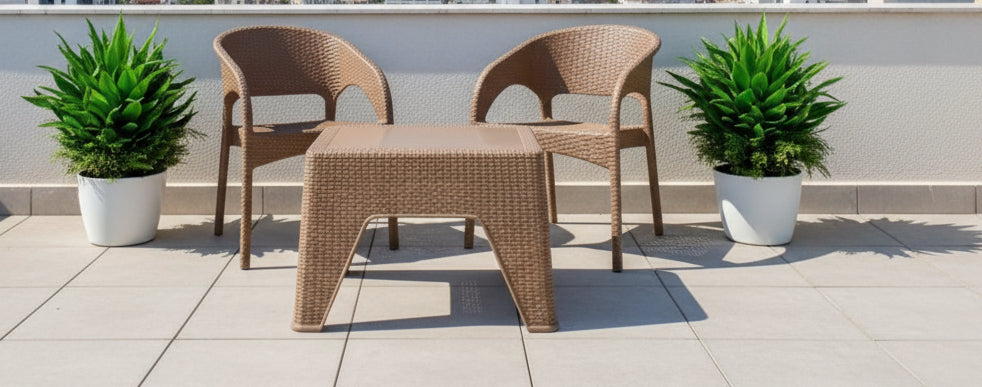 Outdoor set: 2 chairs + table - Plastic - Beige