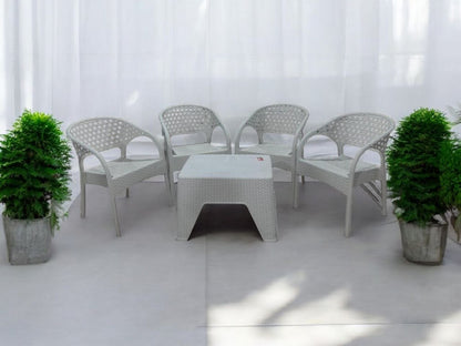 Outdoor set: 4 chairs + table - Plastic - White