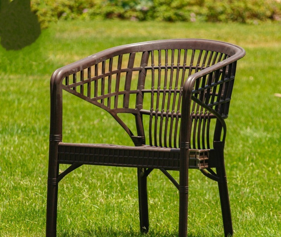 Outdoor set: 4 chairs + table - Plastic - Brown