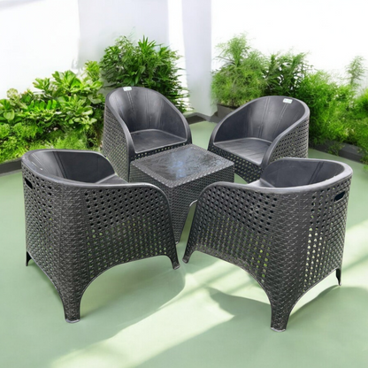 Outdoor set: 4 chairs + table - Plastic - Black