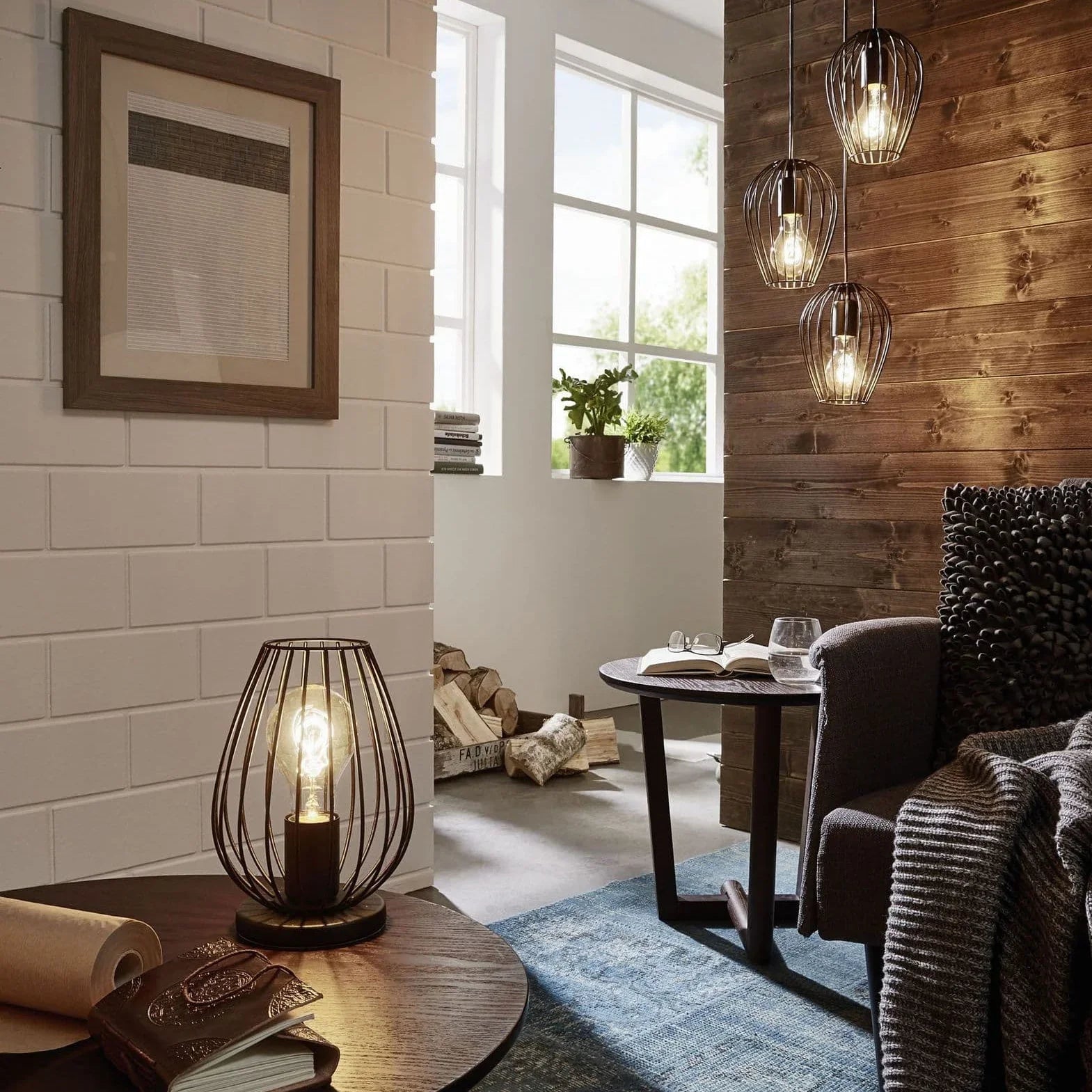 Moon-shaped lamp - Black - 15x15 cm - Cataloug