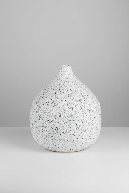 Vase - Pottery - White & Black