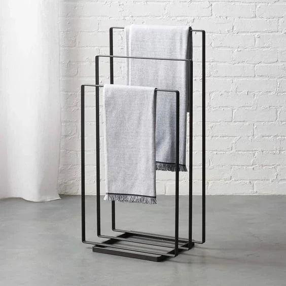 Towel Holder - Steel - Black - 80x30x60 cm - Cataloug