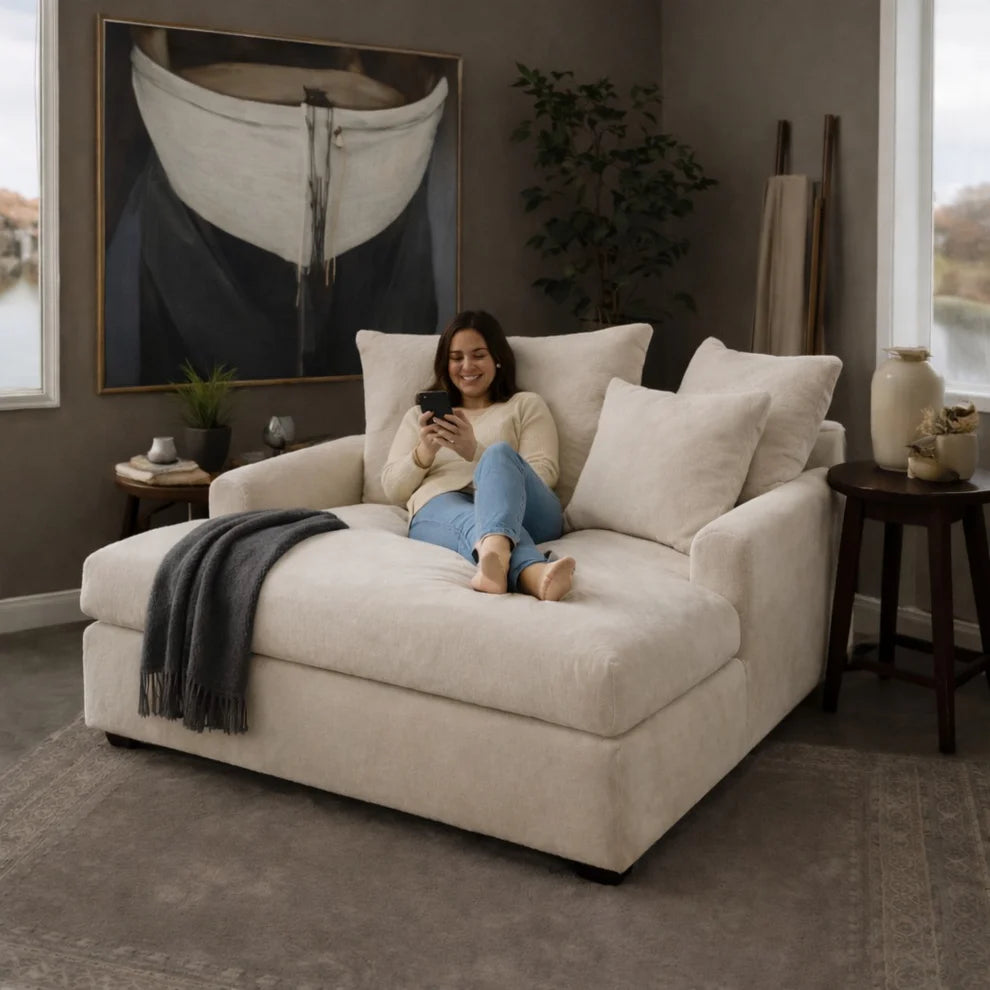 Oversize Chair - Natural Wood - Velvet - Beige - 120x120x70 cm