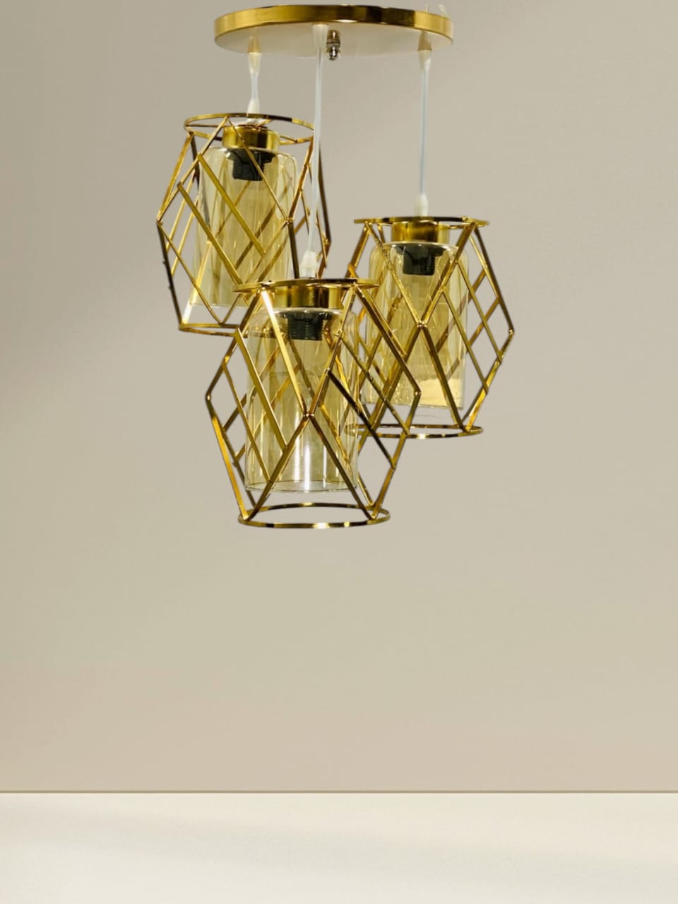 Chandelier - Metal & Glass - Gold - 80 x 30 cm