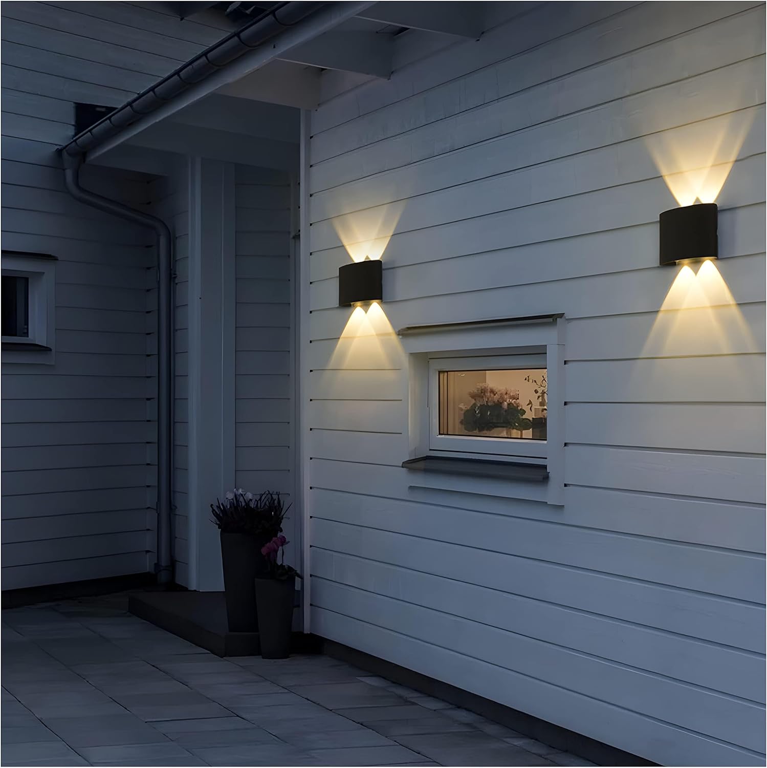 مصباح جداري - بلاستيك - أسود - 13×10 سم