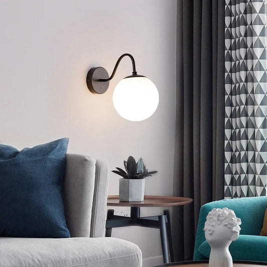 مصباح جداري - معدن وزجاج - أسود وأبيض - 26 × 15 سم